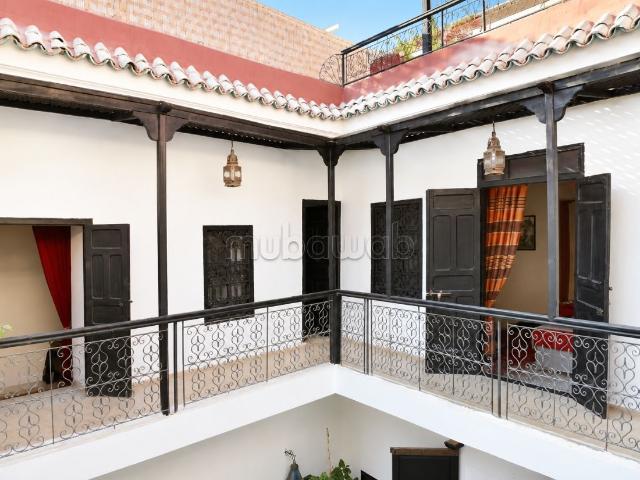 Vente Riad 4/5 Chambres, Piscine Bab Aylan Titré