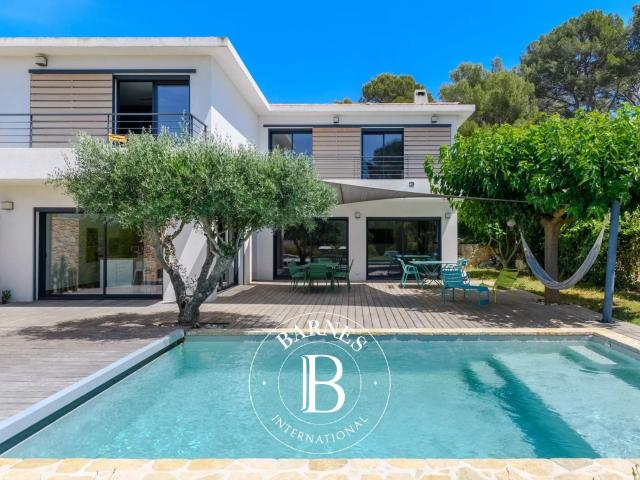 Vente Sanary Beaucours villa contemporaine 178m² Sanary sur Mer