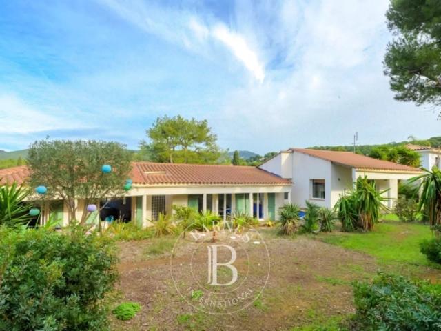 Vente Sanary Villa Contemporaine 4 Chambres