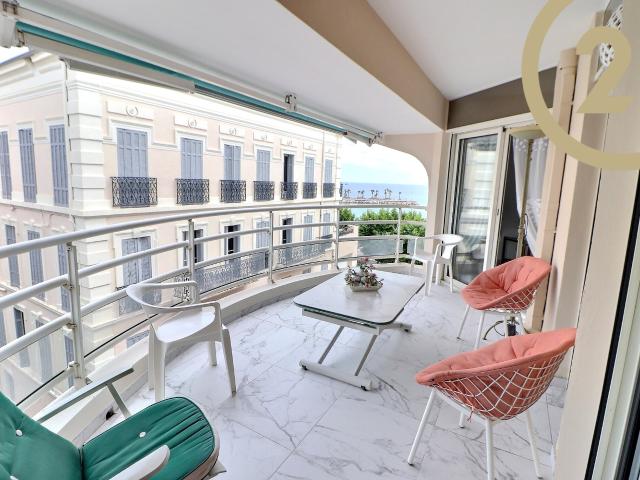 VENTE SAINT RAPHAEL TRIANGLE D'OR VUE MER
