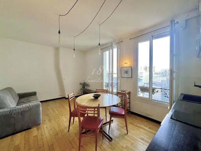 Vente Studio 1 pièce 21.87 m2 Paris 18ème