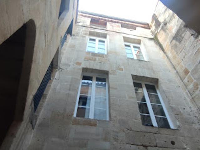 Vente Studio 1 pièce 25 m2 Bordeaux
