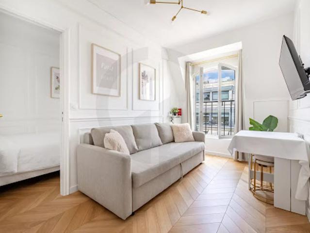 Vente Studio 2 pièces 24 m2 Paris 8ème