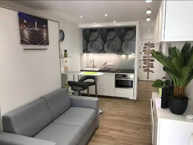Vente studio Fabron