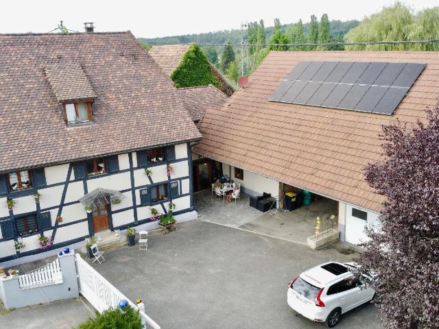 Vente superbe maison alsacienne rénovée avec piscine et vue dégagée ALTKIRCH 68