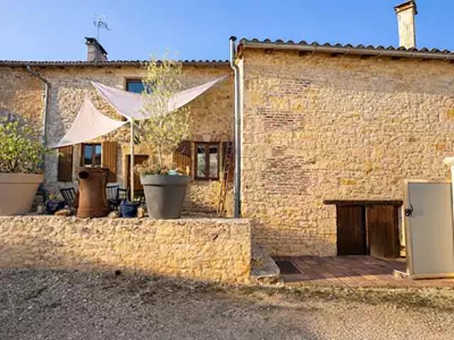 Ventouse 16460 Achat / Vente maison 6 pièces t6 au dernier étage