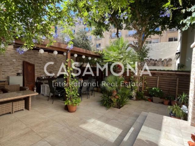 Ven a descubrir este versátil apartamento situado en el pres. 170m² Barcelona