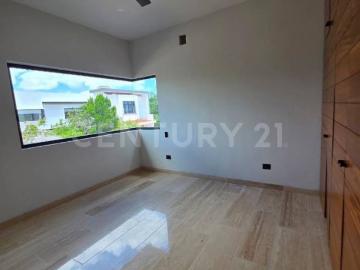 Ven y estrena casa en renta en lagos del sol Cancún AF0825