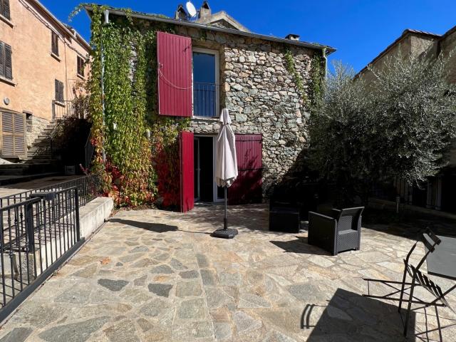 VENACO, Maison de village en location