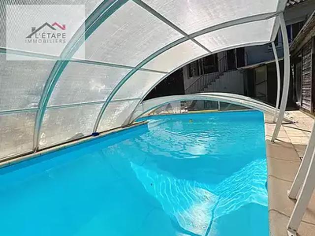 Venansault 85190 Achat / Vente maison 6 pièces t6 au dernier étage piscine