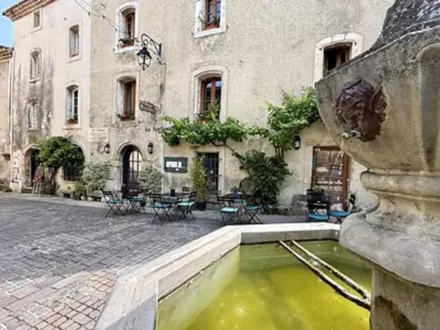 Venasque 84210 Achat / Vente divers