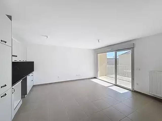 Vence 06140 Achat / Vente appartement 2 pièces t2