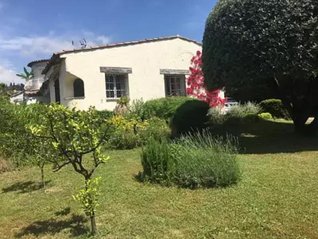 Vence 06140 Achat / Vente maison 7 pièces t7