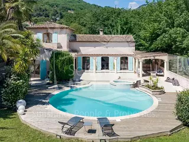 Vence 06140 Achat / Vente maison 5 pièces t5 piscine