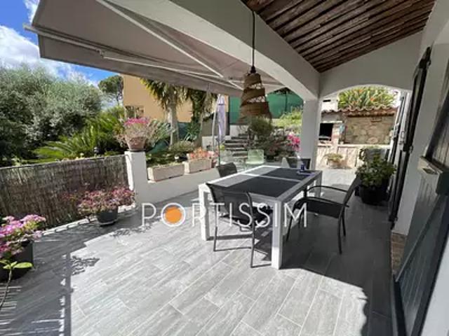 Vence 06140 Achat / Vente maison 6 pièces t6 parking