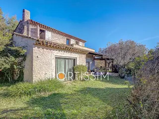 Vence 06140 Achat / Vente maison 6 pièces t6 parking