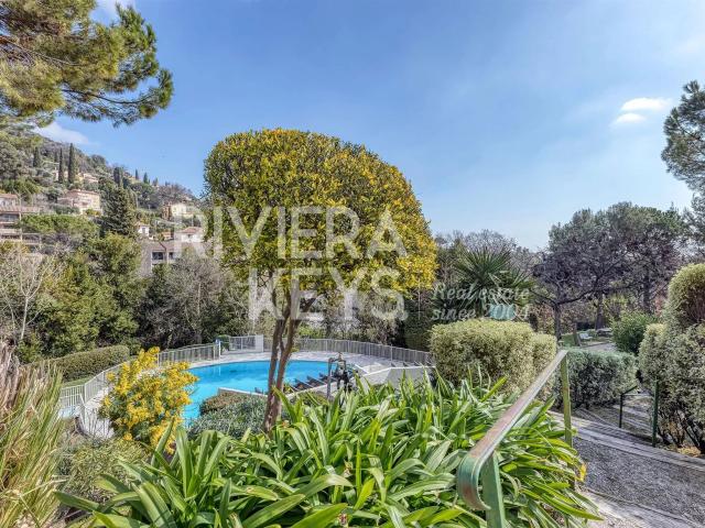 Vence: 3 pièces avec terrasse et piscine proche centre vill. 75m² Vence
