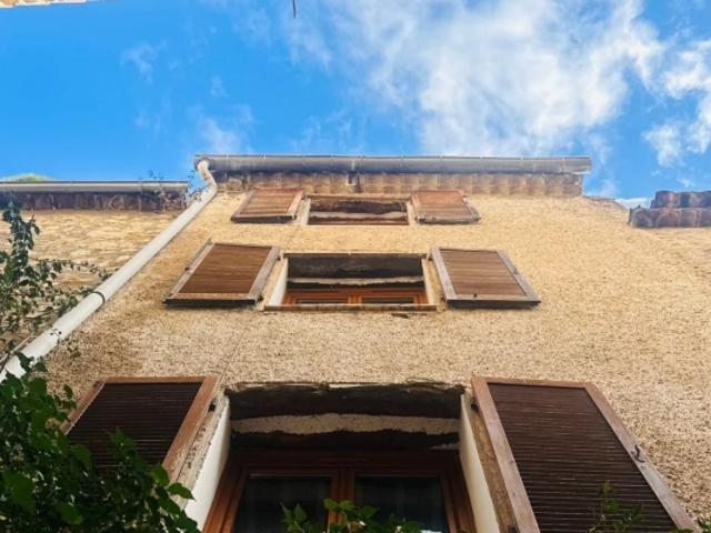 Vence Historique Appartement Triplex à vivre comme une maison au charme authentique