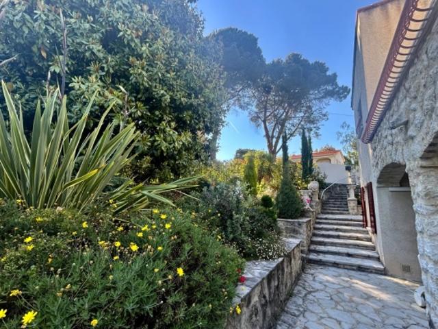 VENCE L'ARA / VILLA INDIVIDUELLE 6 PIECES