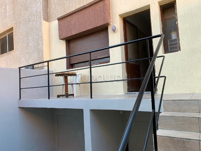 Vend appartement à Essaada. 2 belles chambres. Terrasse et ascenseur