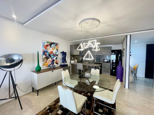 Vend appartement à Hivernage. Superficie 64 m². Meublé