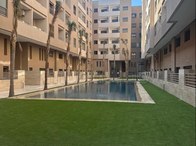 Vend appartement à Hivernage. Superficie 72 m². Concierge et piscine