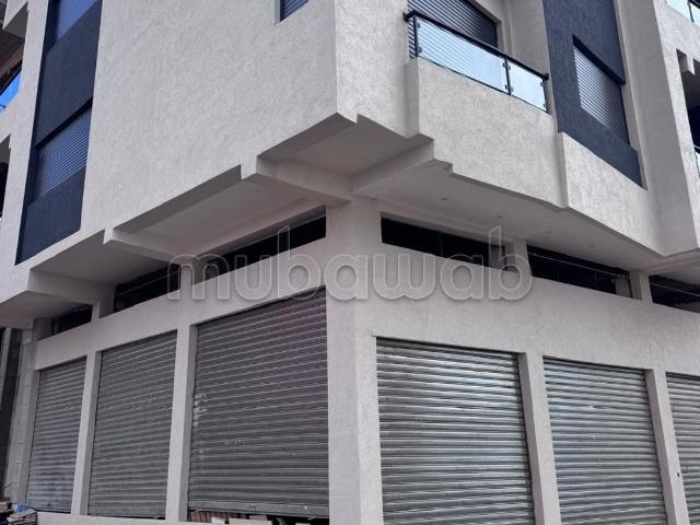 Vend local commercial à Wifak. Surface totale 212 m²