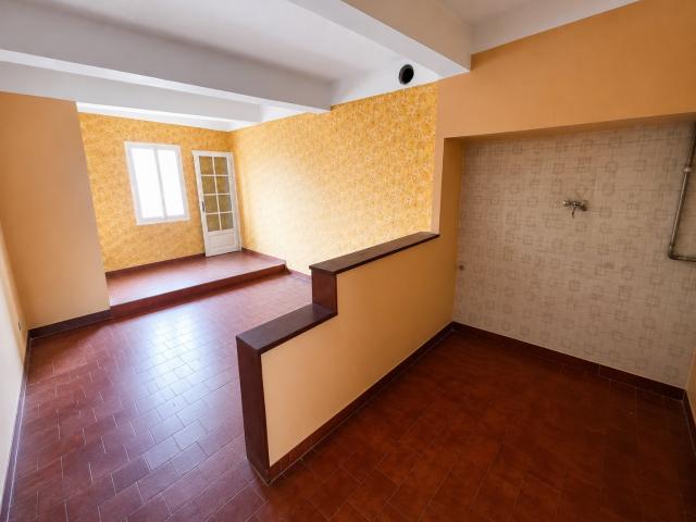 Vend T2 à rénover de 42m2