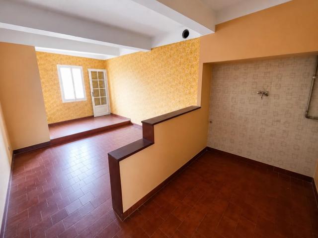 Vend T2 à rénover de 42m2