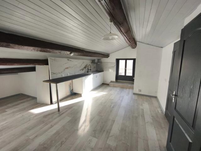 Vend T2 à Villeneuve les béziers de 60m2