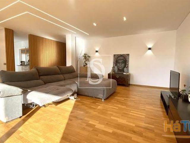 Venda Apartamento T3 | 26064081168