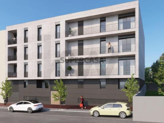 Venda apartamento T3 com 3 suite em Águas Santa, Porto