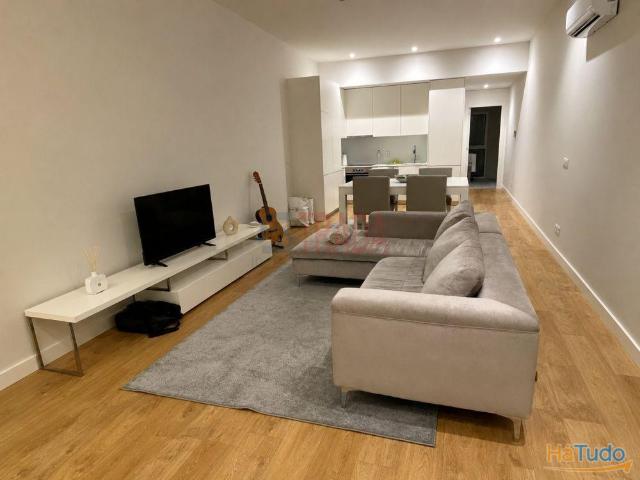 Venda Apartamento T1 rua S. Vicente Braga | 26084088775