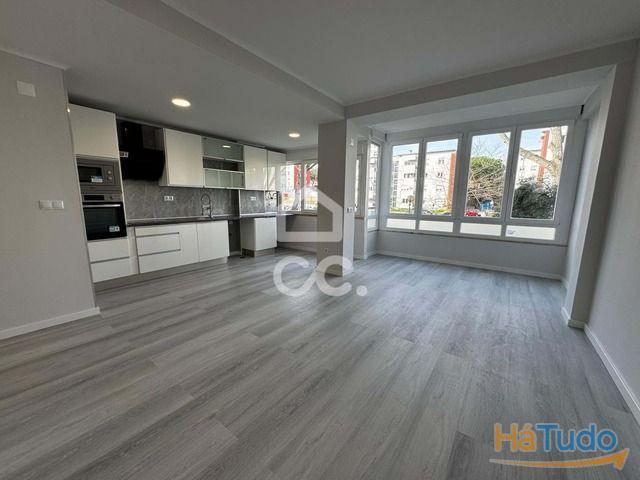 Venda Apartamento T2 | 26084093505
