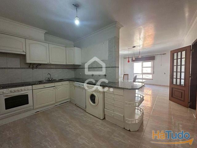 Venda Apartamento T2 | 26084093509