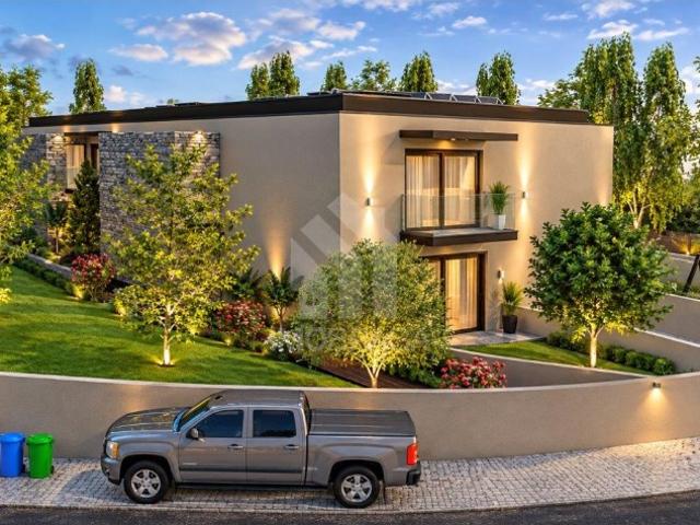 Venda Apartamento T2 Novo c/ Logradouro e 3 WC Pousa Barcelos