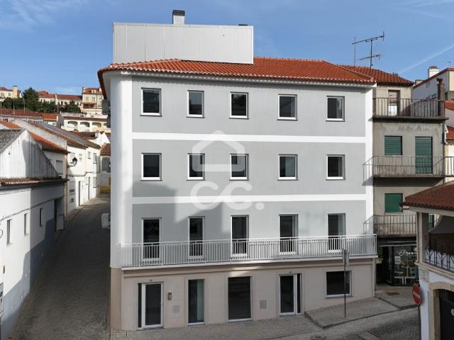 Venda | Apartamento T2 Novo – 3.º Andar Tardoz com Elevador – Centro de Abrantes