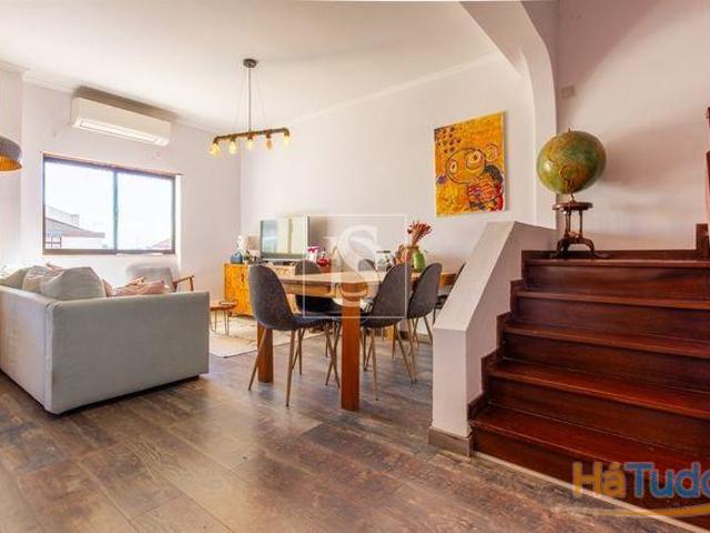 Venda Apartamento T4 | 26064082212