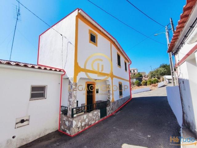 Venda conjunta de Moradia T3 e 2 Terrenos Rústicos Vaqueiros, Alcoutim | 26064064676