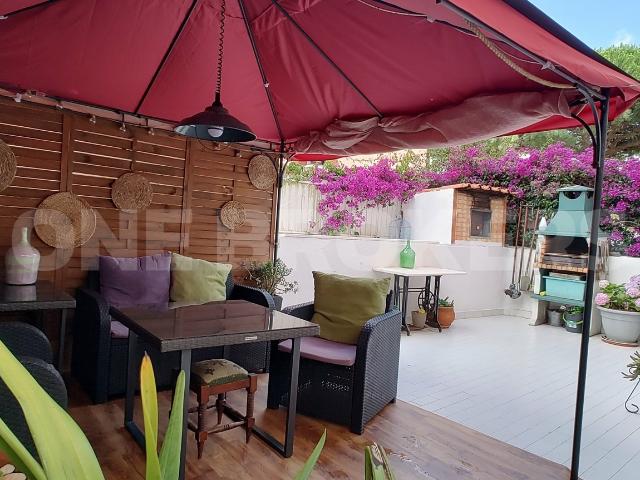 2 Apartamentos T1, com Garagens, no Estoril