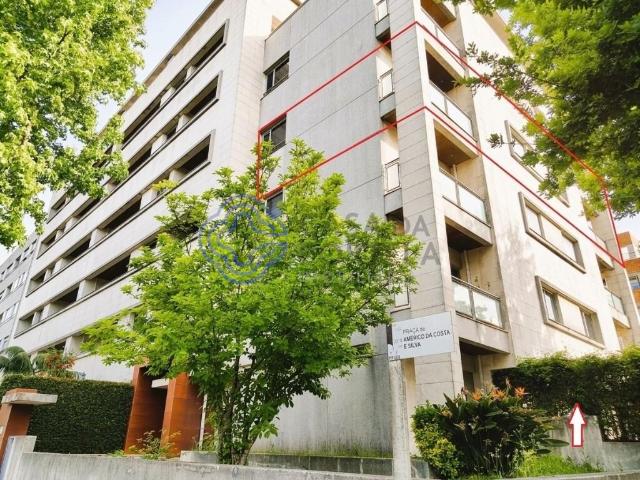 Venda de apartamento T3 Castêlo da Maia