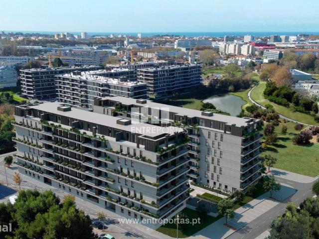 Venda de Apartamento T3, em fase de construo, Ramalde, Porto