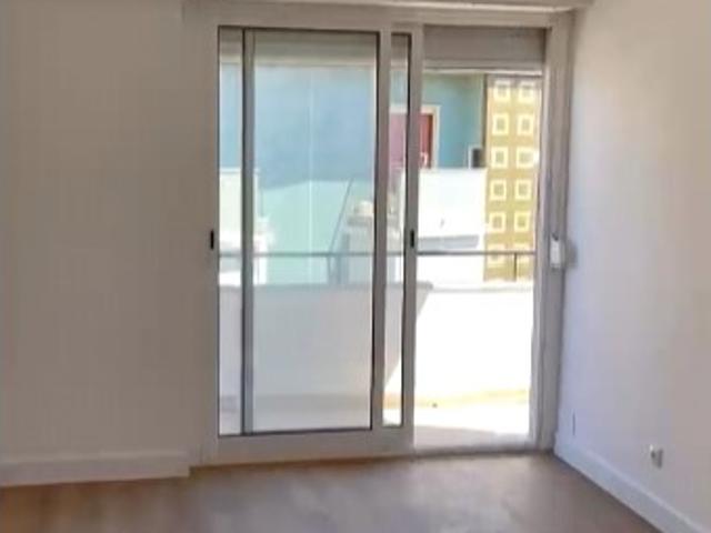 Venda de Apartamento T2 3 assoalhada a Estrear, Apelação, Loures