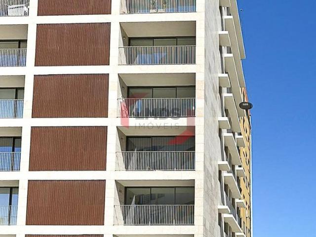 Venda de Apartamento T2 com Terrao Liceu de Gaia