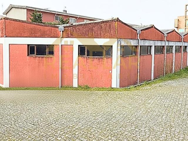 Venda de Armazém Industrial Póvoa de Varzim