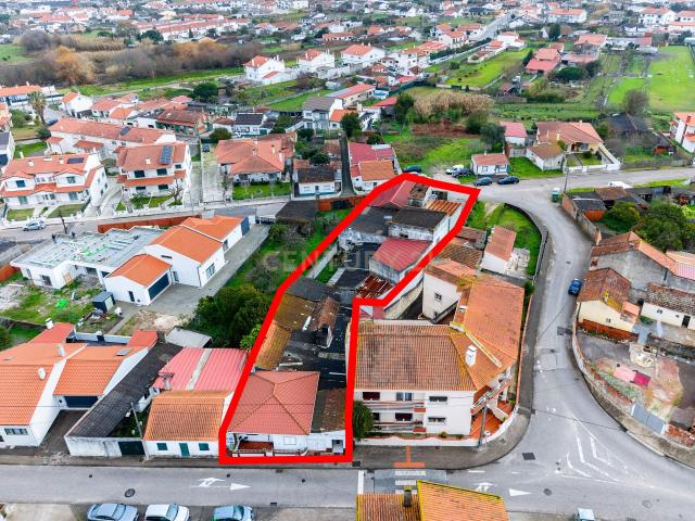 Venda de Moradia, Comércio e Oficina Automóvel na Marinha Grande