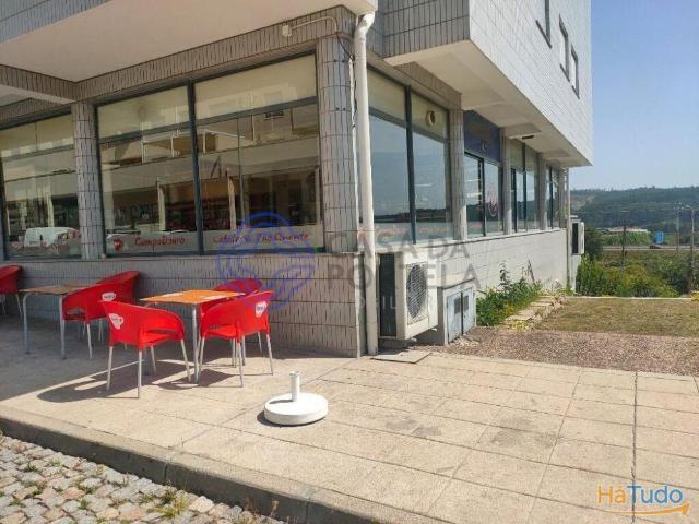 Venda de negócio, café e restaurante, incluindo as lojas onde estão inseridas. | 26083624841