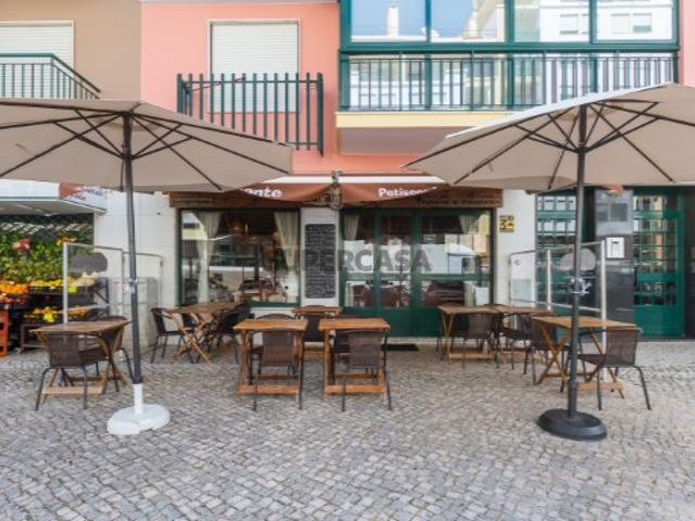 Venda de negócio em atividade Restaurante em Massamá Norte