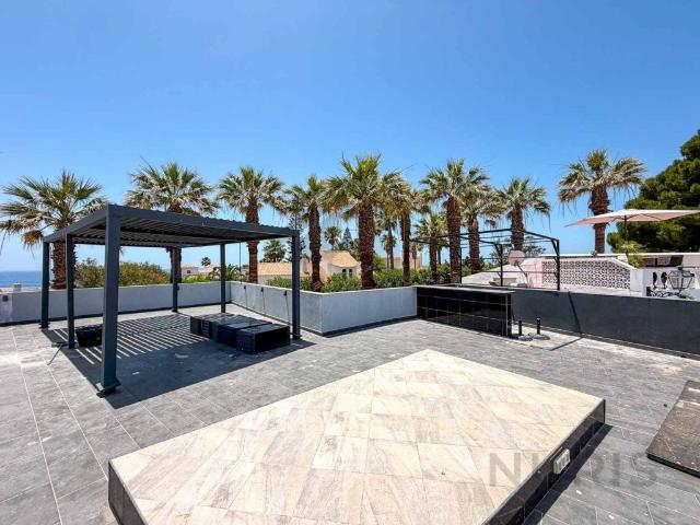 Venda e Trespasse Restaurante e Lojas em Carvoeiro Vista M. 227m² Lagoa e Carvoeiro