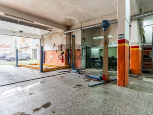 Venda Garagem Amadora
